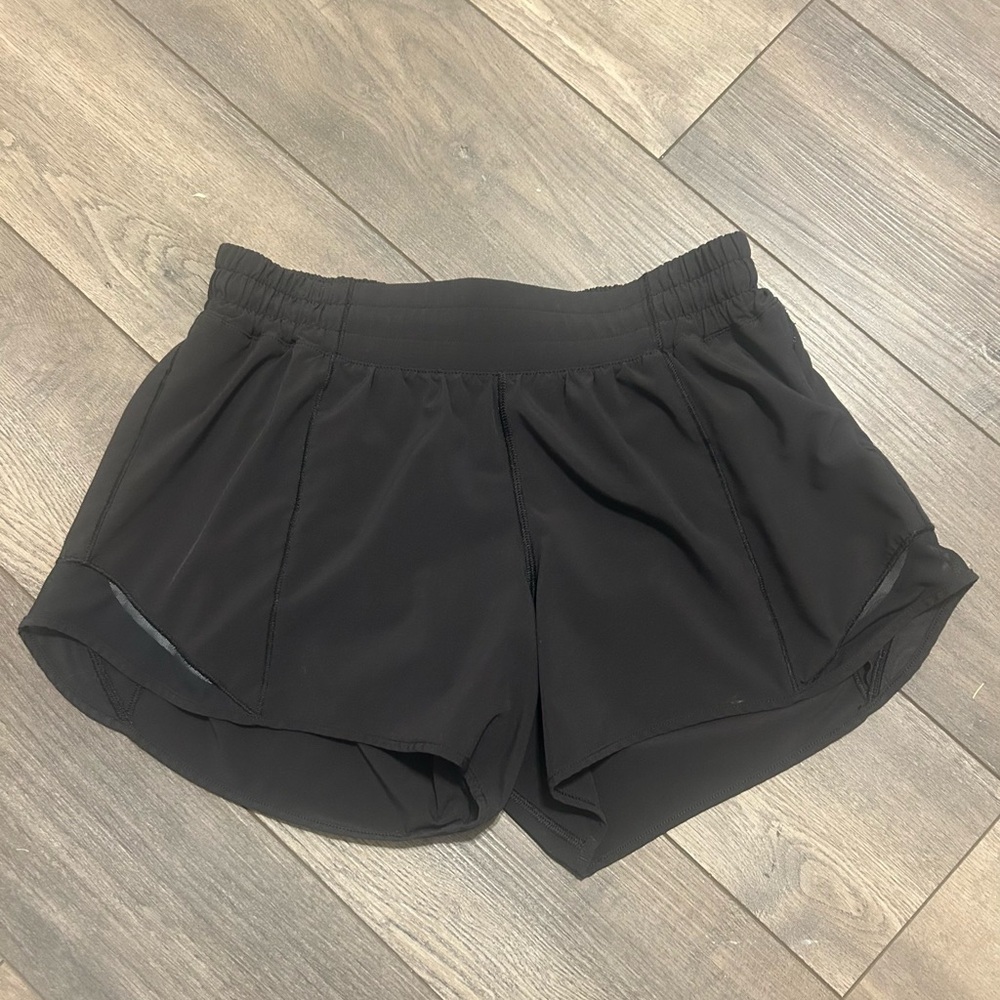 Lululemon hotty hots size 8